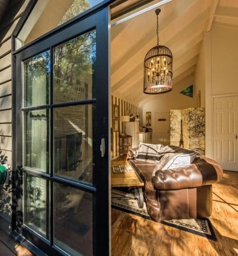 Cottage with Spa Bath