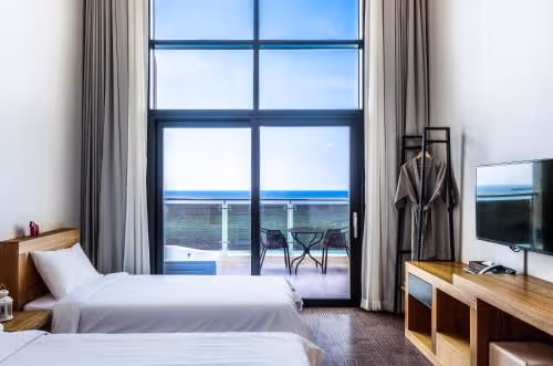 Deluxe Twin Room with Sea View