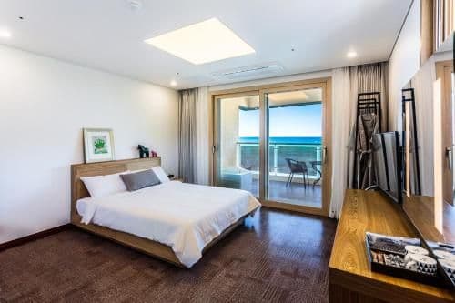 Deluxe Double Room with Sea View