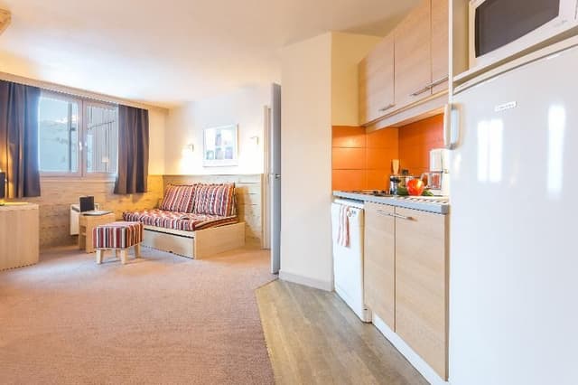 APARTMENT CAPACITY 4