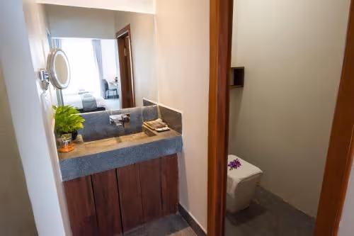 Deluxe Twin Room with Balcony
