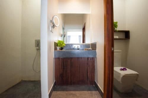 Deluxe Twin Room with Balcony