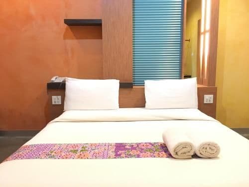 Standard Double Room - Building