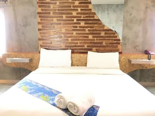 Standard Double Room - Building