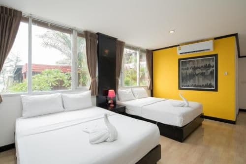 Quadruple Room with Sea View