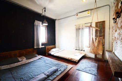 Economy Triple Room with Shared Bathroom