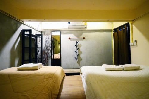 Economy Triple Room with Shared Bathroom