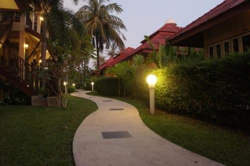 Deluxe Bungalow with Garden View