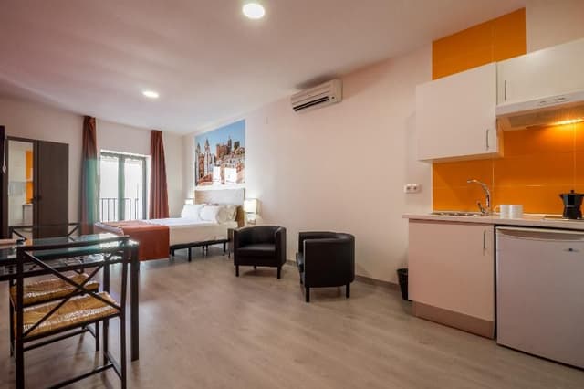 APARTMENT CAPACITY 1
