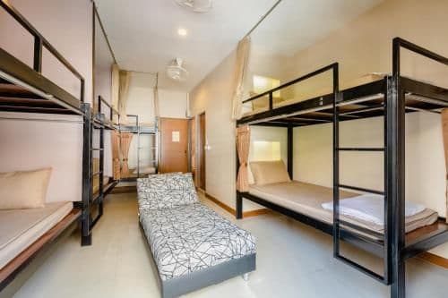 Bunk Bed in Mixed Dormitory Room