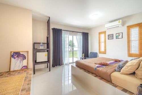 Deluxe Bungalow with Sea View