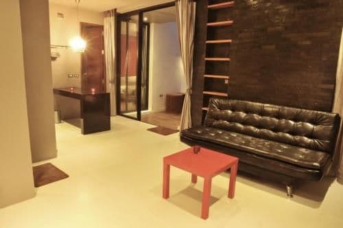 One-Bedroom Bungalow