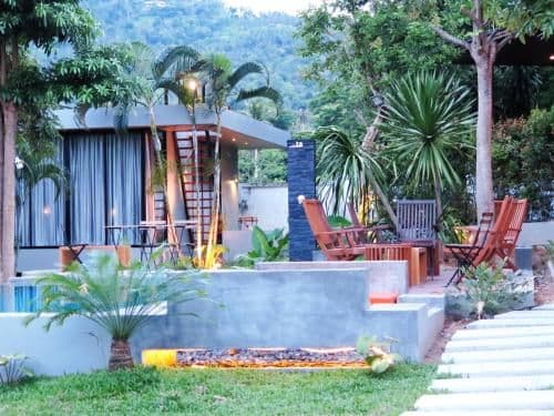 One-Bedroom Bungalow