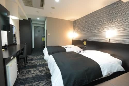 Twin Room - Non-Smoking