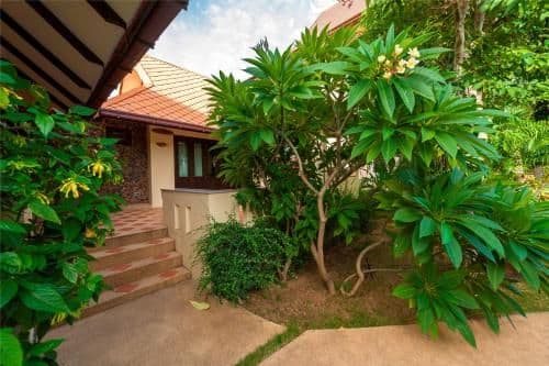 Royal Family Villa