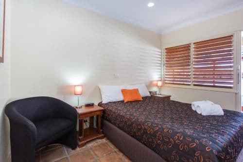 Standard Queen Room
