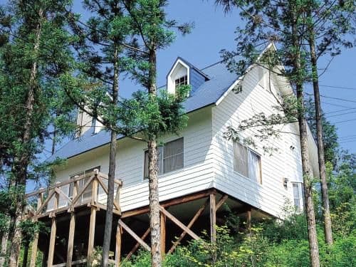 Superior Bungalow (5 Adults)