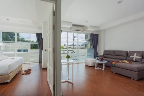 Junior Suite with Pool View