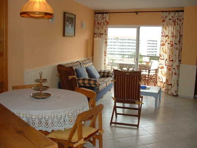 APARTMENT THREE BEDROOMS