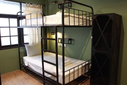 Bed in 6-Bed Mixed Dormitory Room (Shared Bathroom)