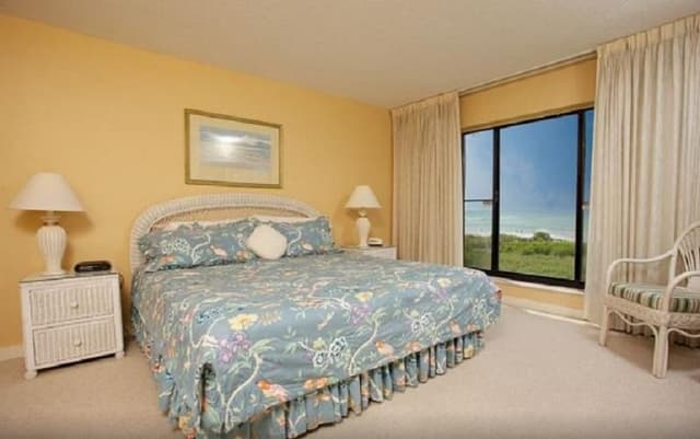 SUITE TWO BEDROOMS