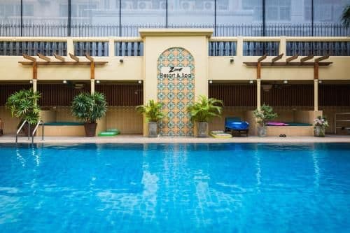 Pool Suite
