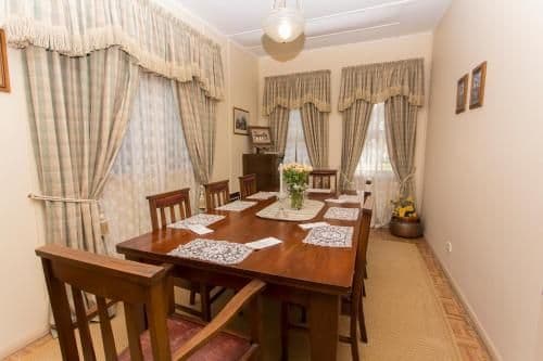 Three-Bedroom Winery Cottage