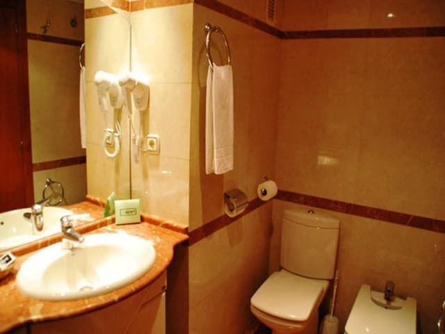 APARTMENT CAPACITY 4