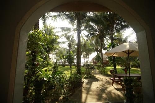 Three-Bedroom Villa - Beach Front