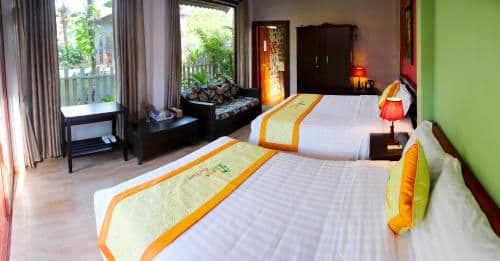 Villa with Sea view (3 Adults)