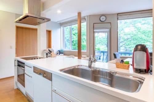 5 Br Parkside Chalet