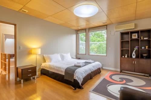 5 Br Parkside Chalet