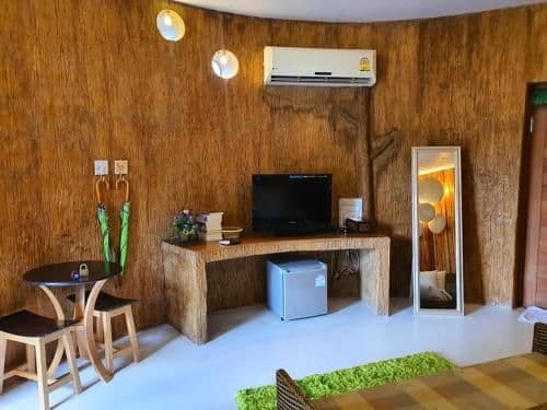 Superior Cottage