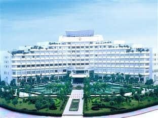 Fangzhong Sunshine Hotel