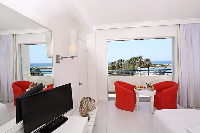 TWIN SIDE SEA VIEW