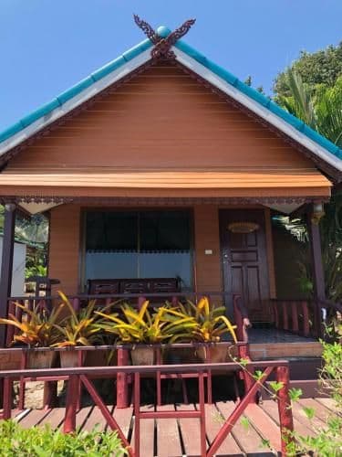 Bungalow with Sea View