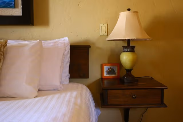 SUITE TWO QUEEN BEDS