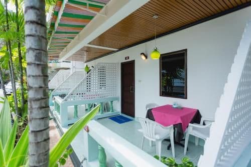Deluxe Double Room with Pool View