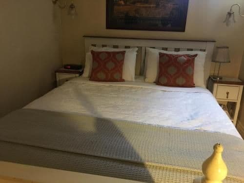 Queen Suite with Spa Bath - Loft
