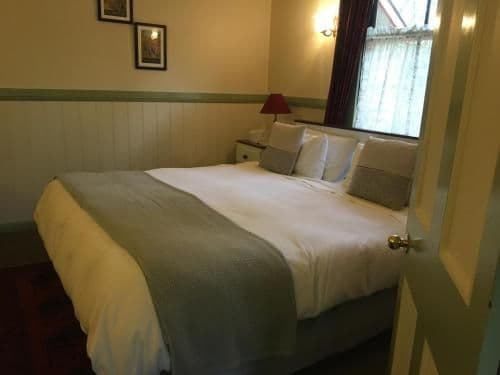 Suite with Spa Bath - Chauffeur's
