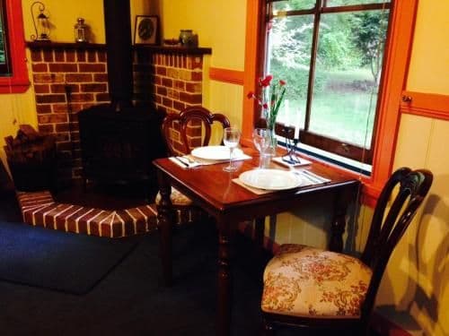 Queen Suite with Spa Bath - Maid's