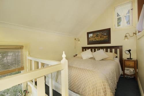 Queen Suite with Spa Bath - Loft