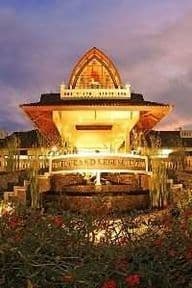 โรงแรมแกรนด์ เลกิ