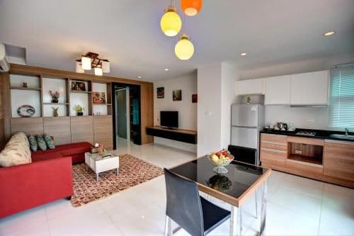 Deluxe Double Room with Pool Access