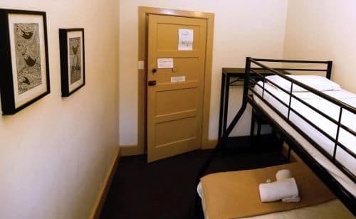 Basic Triple Room with Shared Bathroom