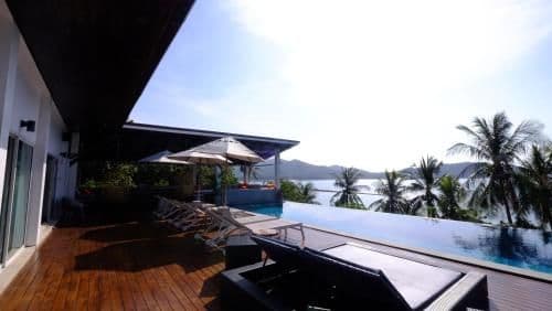 Villa - Beach Front