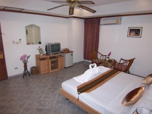 Standard King Room