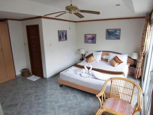 Superior King Room