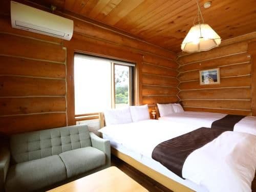 Standard Triple Room with Mountain View