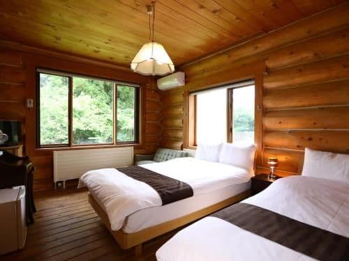Standard Triple Room with Mountain View
